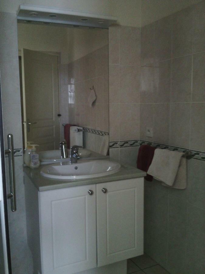 La Roche Bed & Breakfast Saint-Etienne-en-Cogles Exterior photo