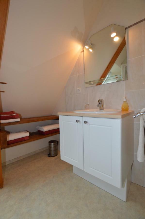 La Roche Bed & Breakfast Saint-Etienne-en-Cogles Exterior photo